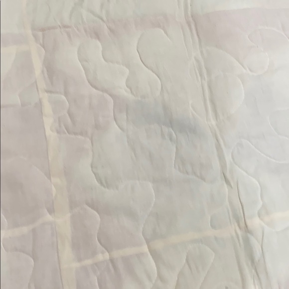 Table runner - Picture 3 of 4